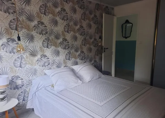 بيت للعطل Le Cabanon De La Gardiole بالاروس-لي-فيوكس